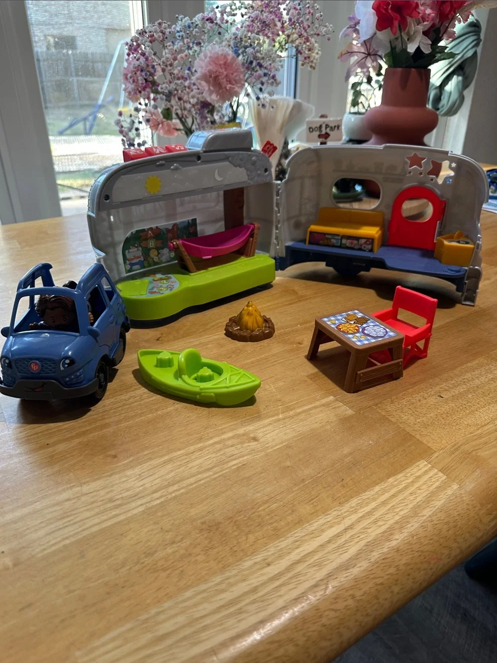 Fisher Price Little People Camper Playset with Blue Truck and Lime Kayak